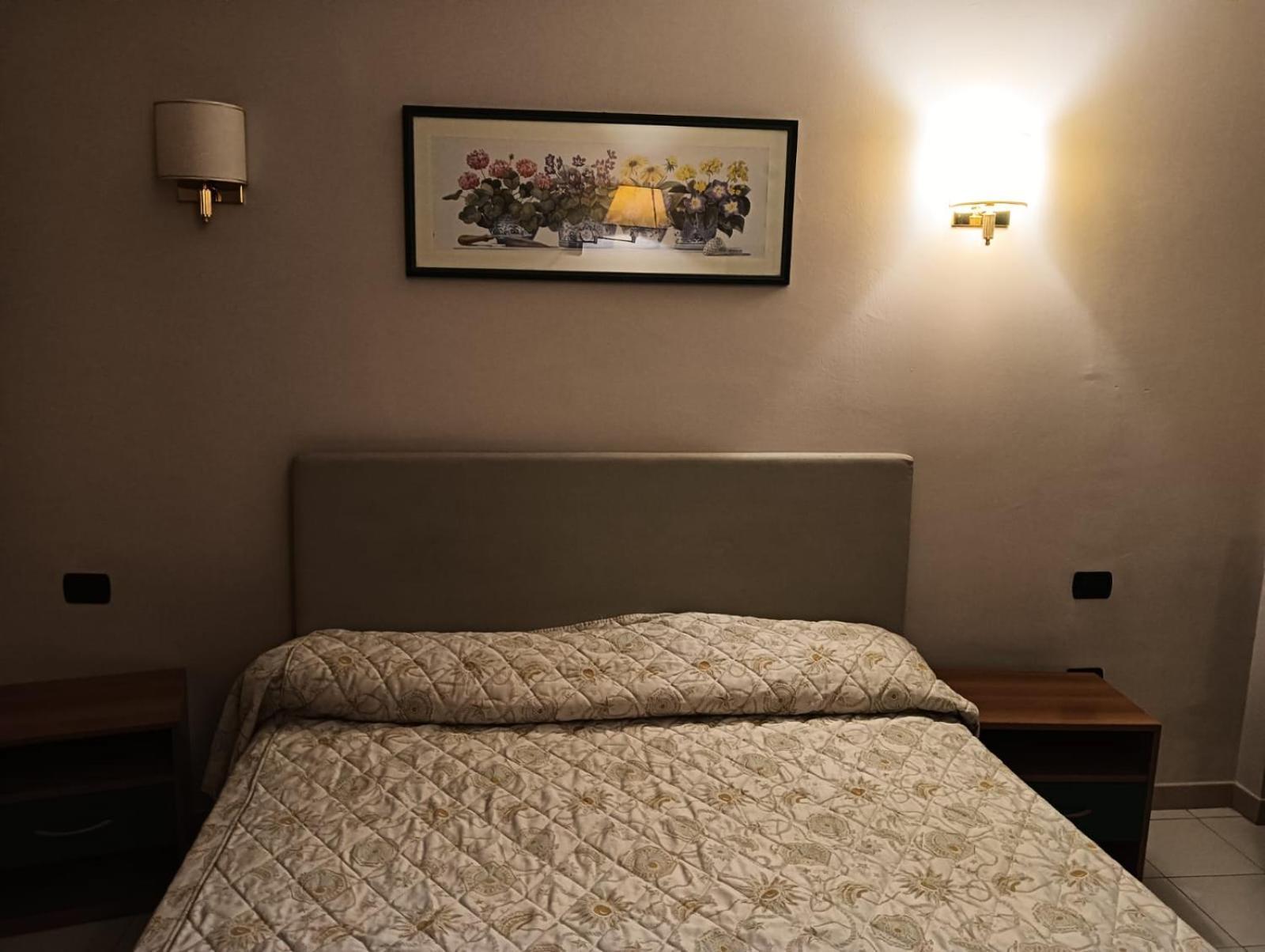 Luxury Rooms Corso Rom Exterior foto